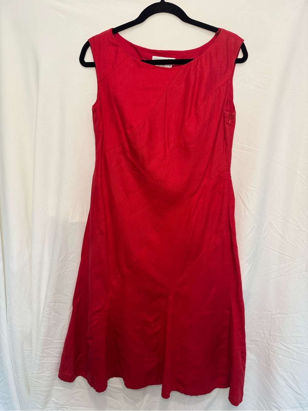 Maggy London 100% Linen Red Sleeveless Dress